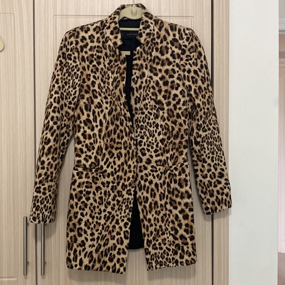 Zara Basics polyester cheetah print coat - Picture 2 of 5